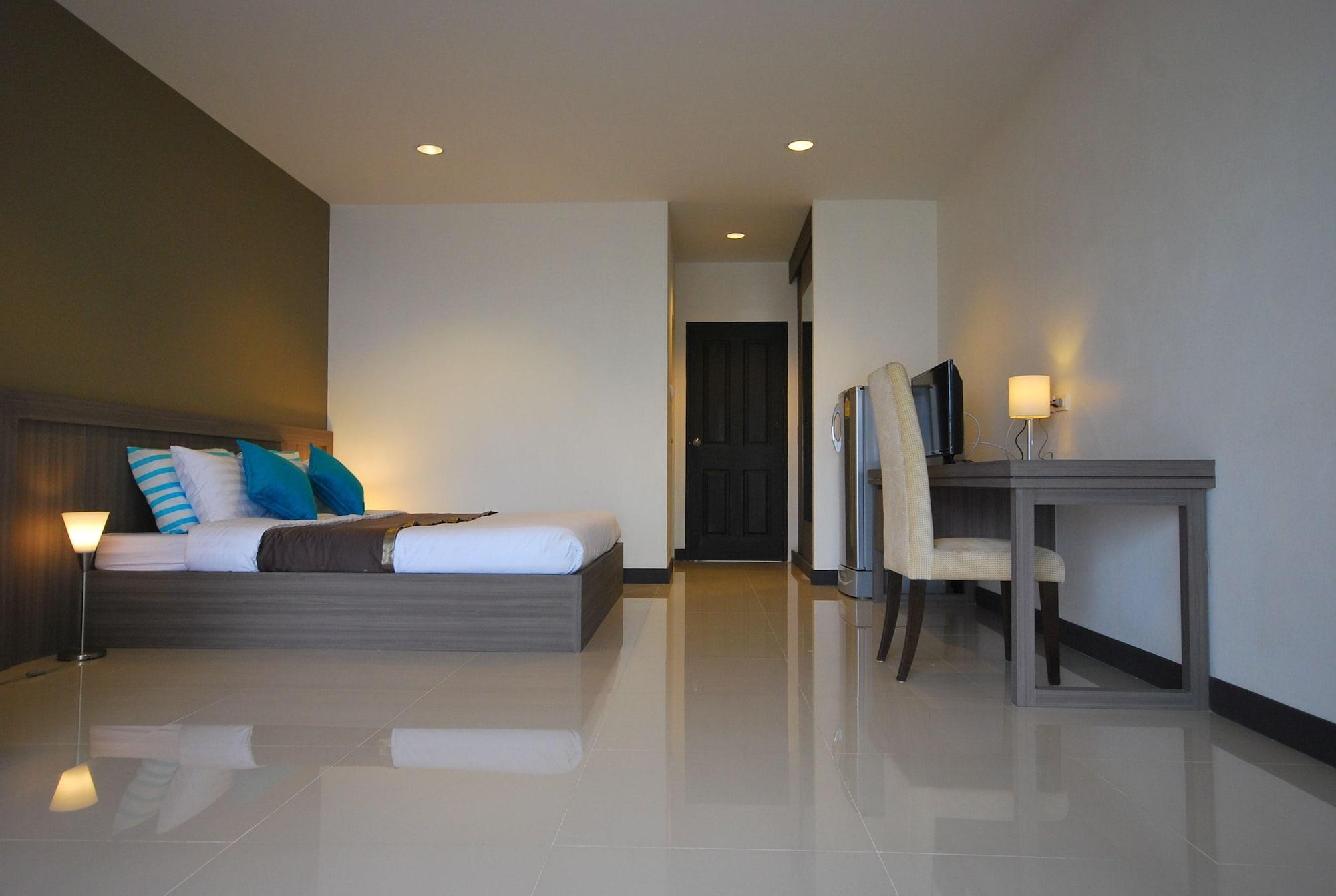 Baan Mina Aparthotel Bangkok Exterior photo